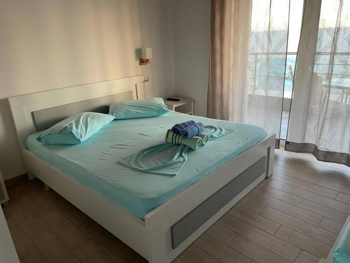 Wave N' Sea Apartments Himare Ngoại thất bức ảnh